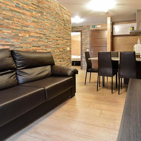 Apartamentos Turisticos 톨레도 외부 사진