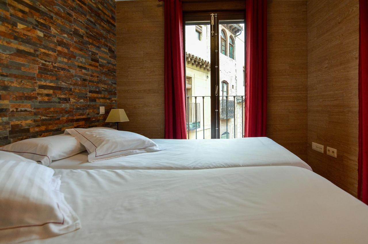 Apartamentos Turisticos 톨레도 외부 사진